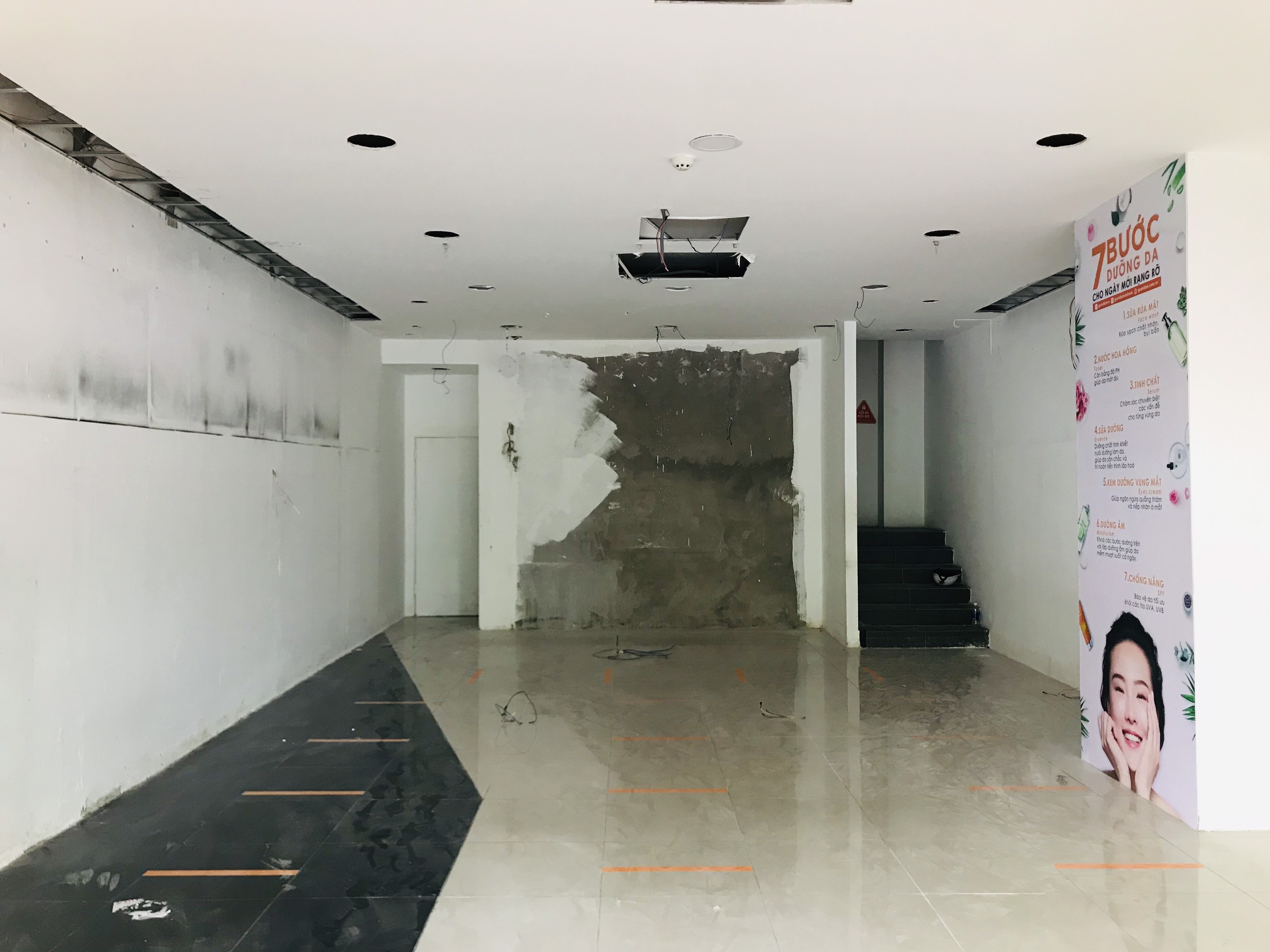 FOR RENT SHOPHOUSE IN PARKVIEW - TAN PHONG WARD- DISTRICT 7 6