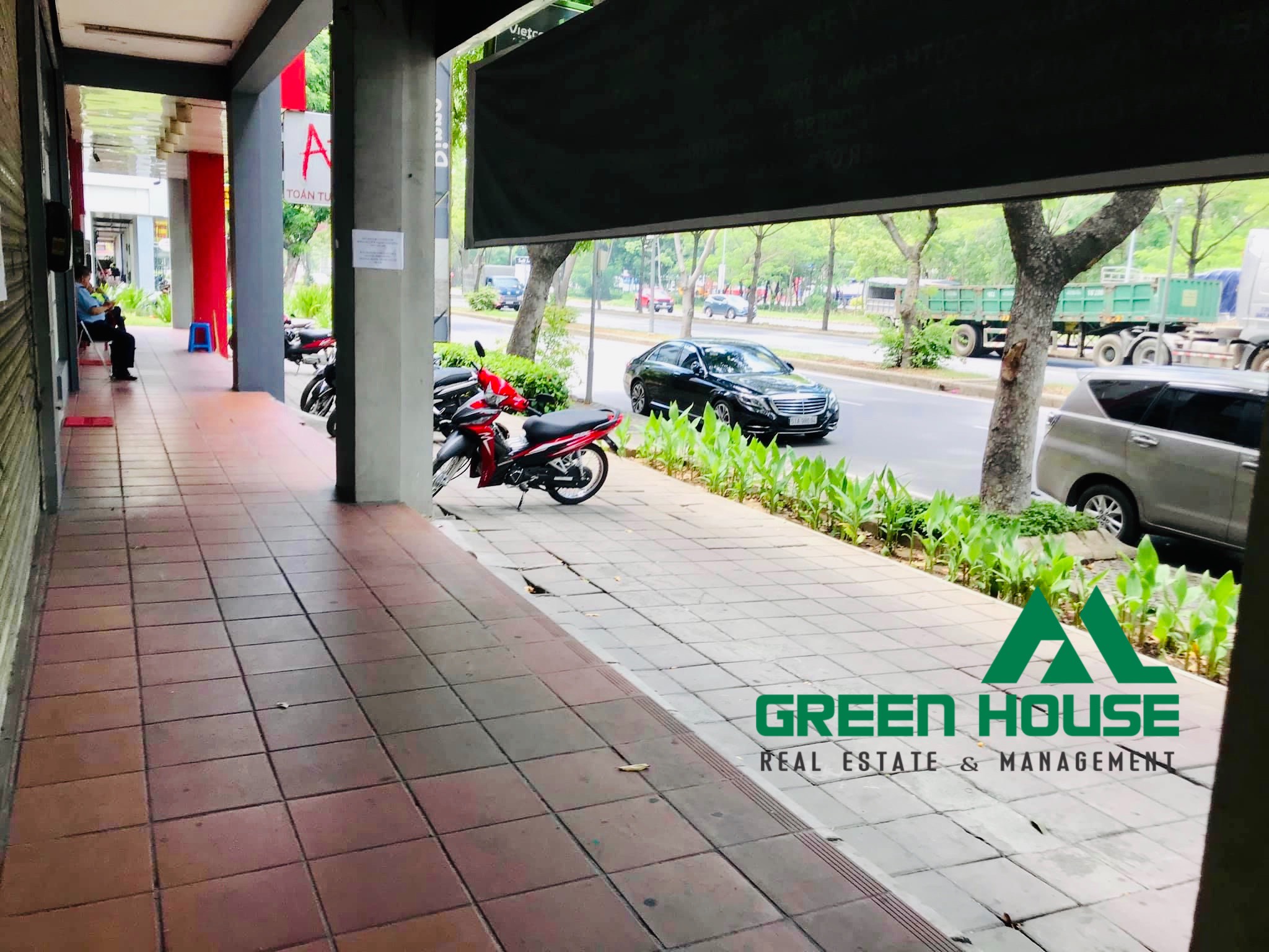 Townhouse for rent in Phu My Hung- District 7 10