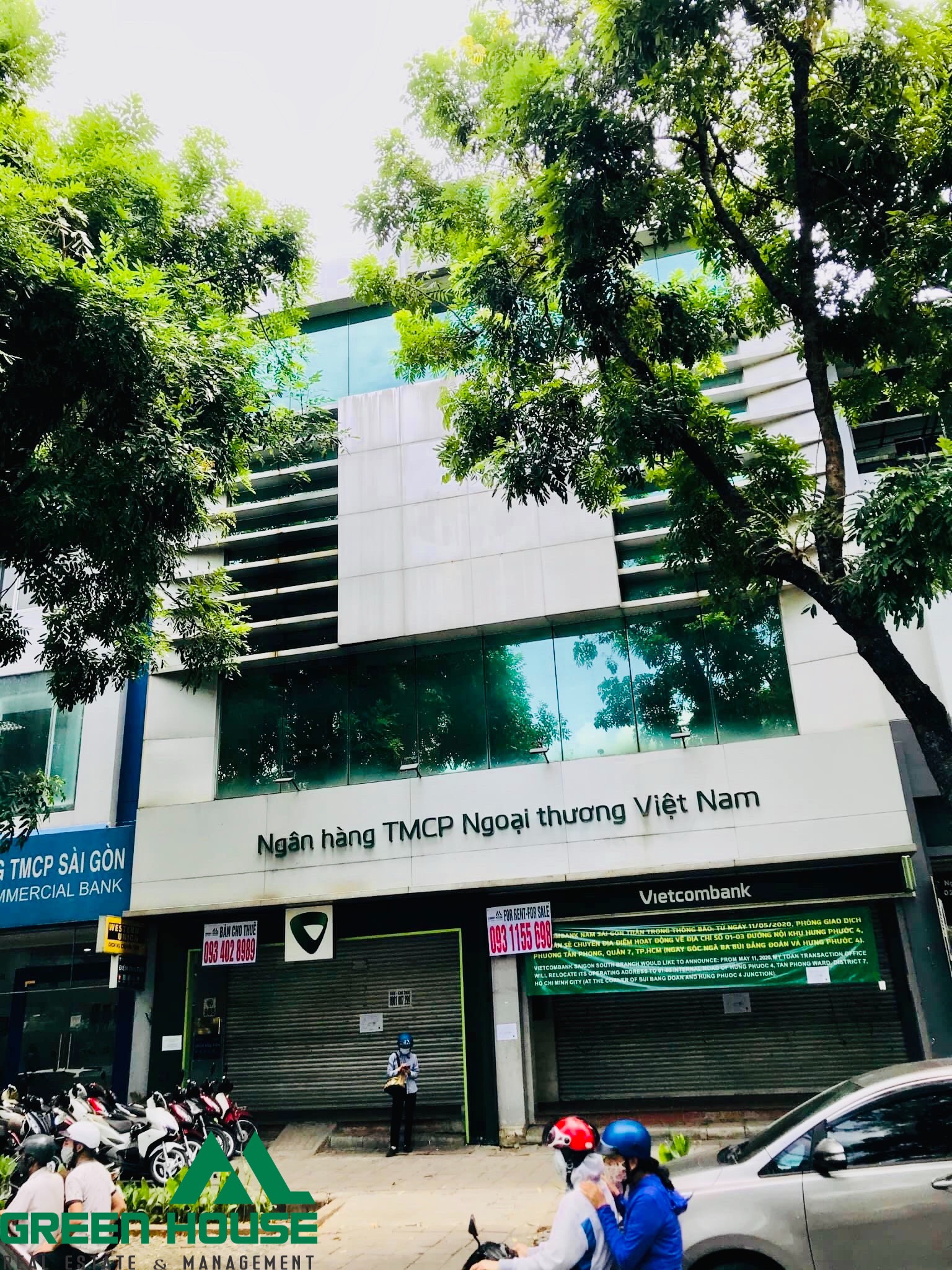 Townhouse for rent in Phu My Hung- District 7 9