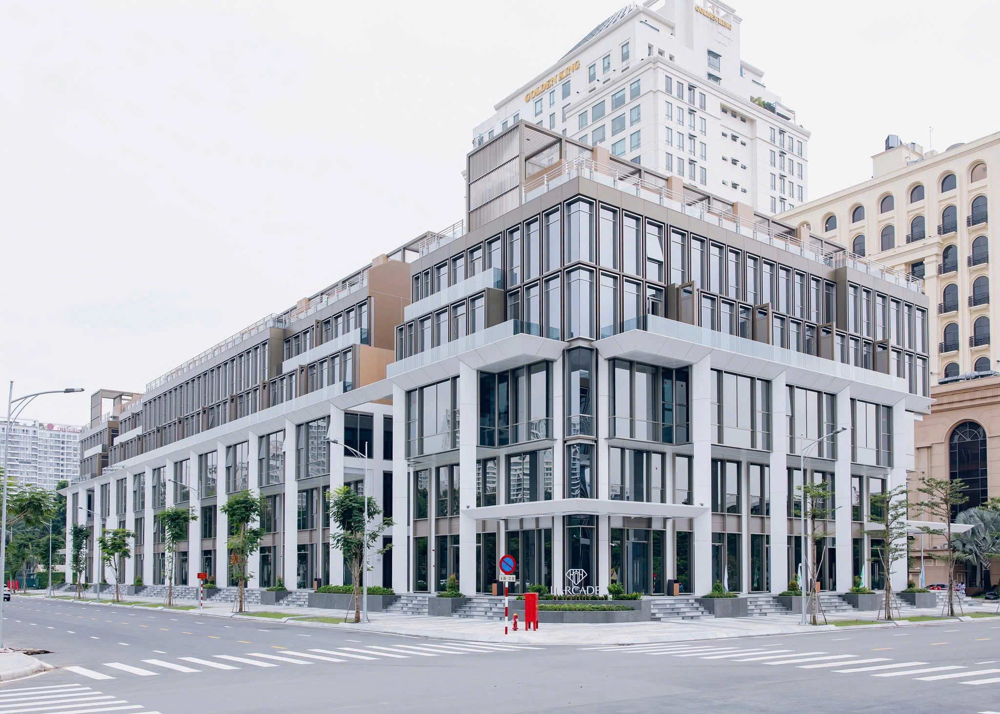 Bảng giá nhà phố shophouse kết hợp để ở Larcade Phú Mỹ Hưng, Quận 7 cần bán hoặc cho thuê quý 1/2026 4