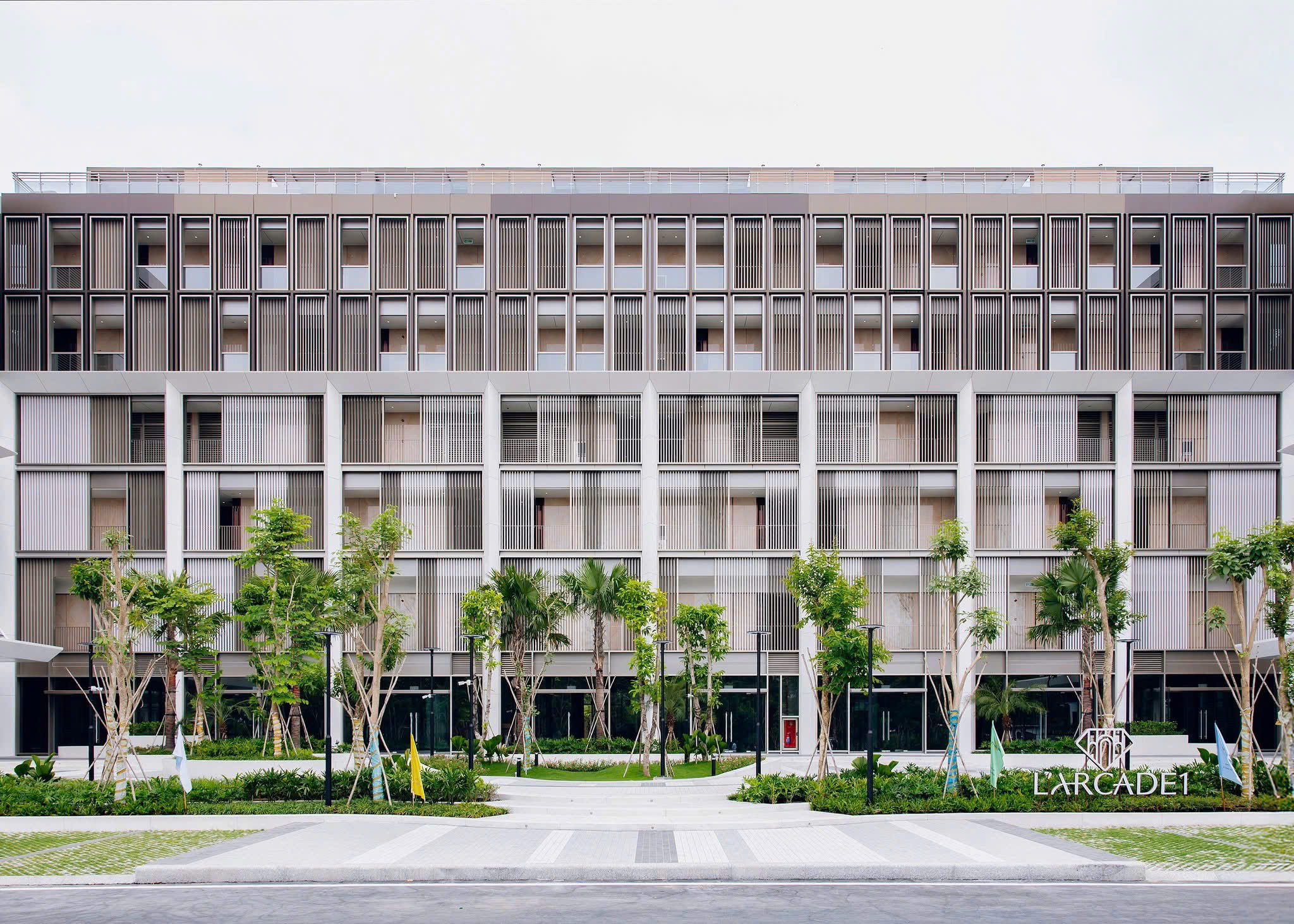 Bảng giá nhà phố shophouse kết hợp để ở Larcade Phú Mỹ Hưng, Quận 7 cần bán hoặc cho thuê quý 1/2026 3