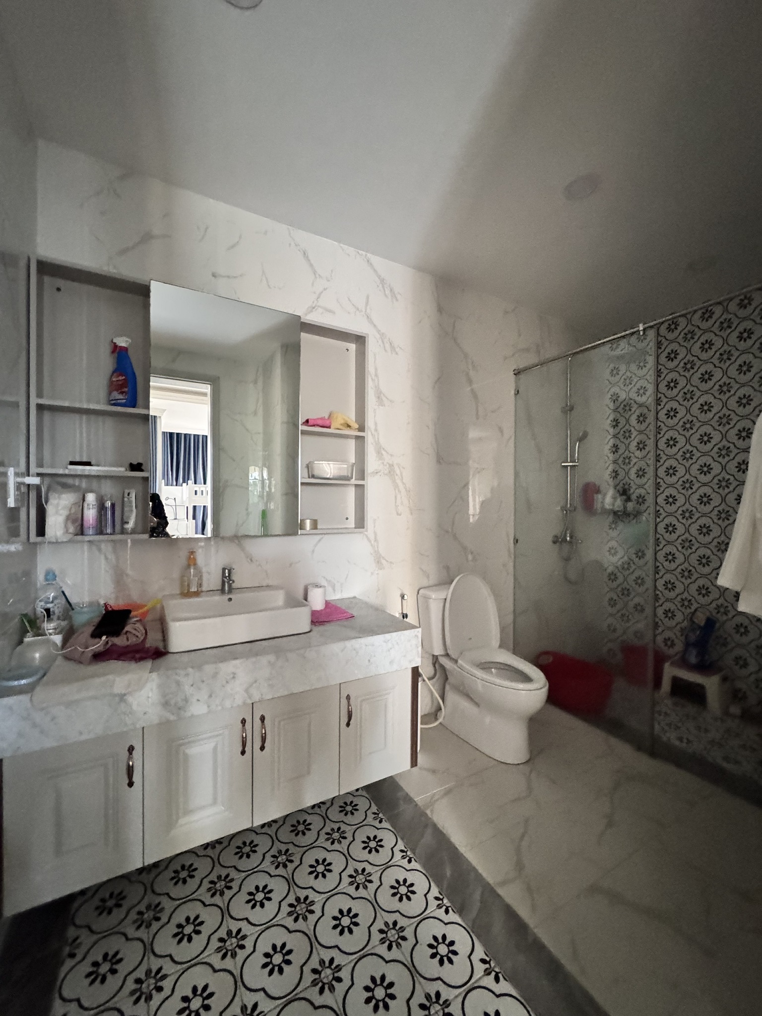Chateau villa for rent in Phu My Hung, District 7 builds 2 floors with 4 bedrooms design in the most luxurious compound area 7