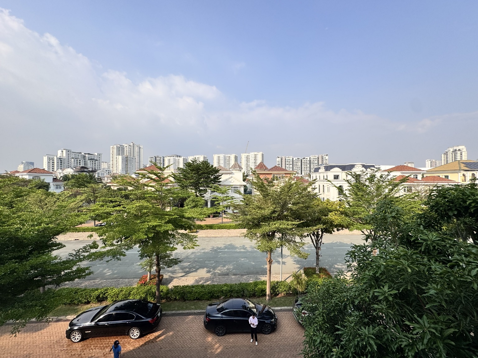 Chateau villa for rent in Phu My Hung, District 7 builds 2 floors with 4 bedrooms design in the most luxurious compound area 10