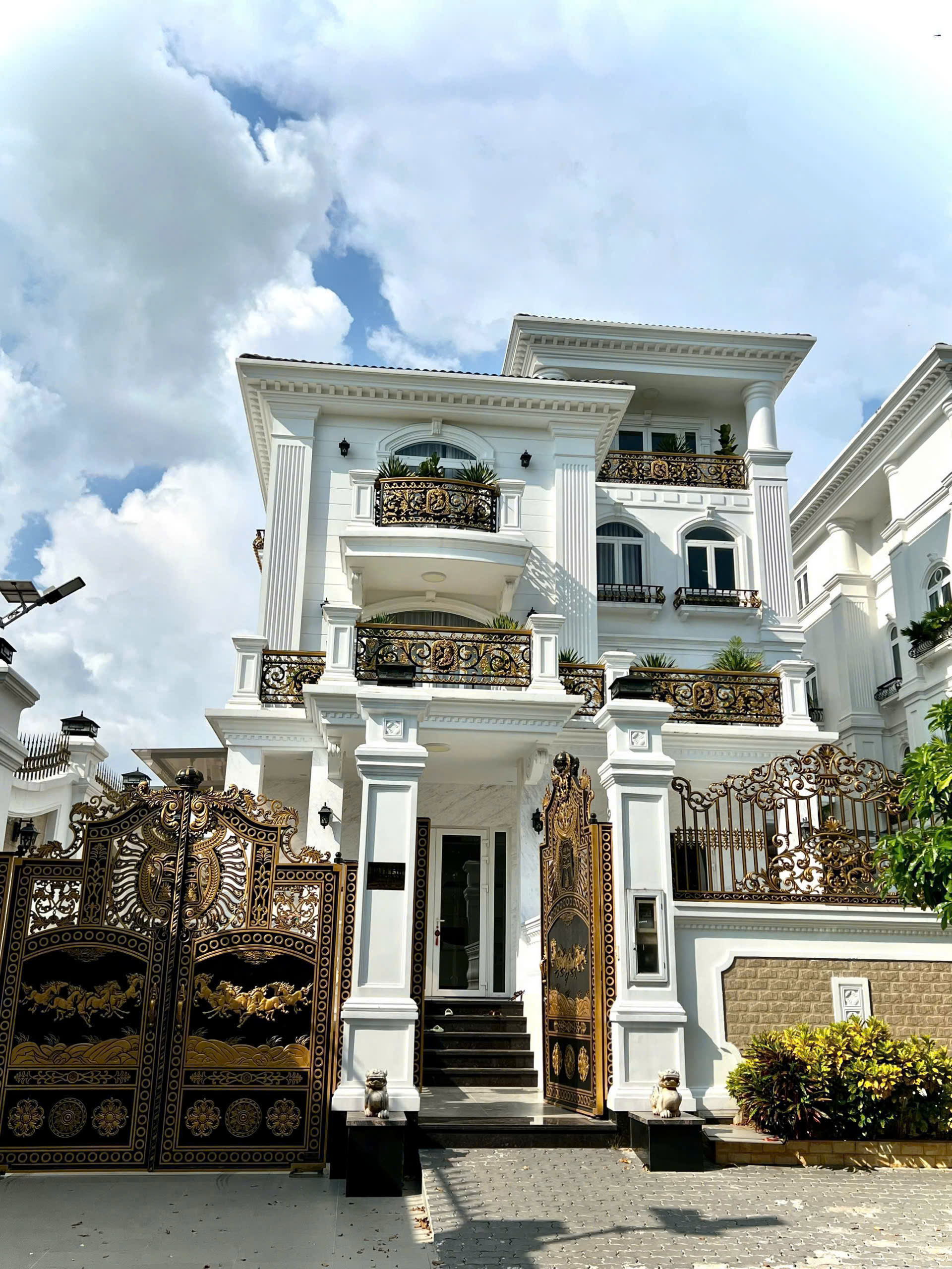 Bán biệt thự đơn lập Cityland Phường Tân Mỹ, Hồ Chí Minh thiết kế 5 phòng ngủ có hồ bơi – 400m2