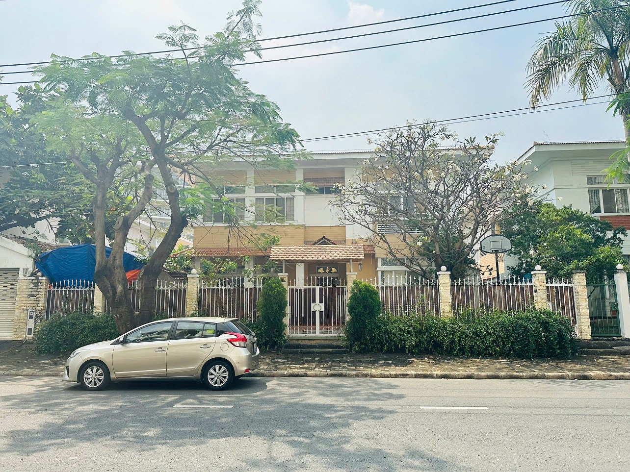 Detached villa for sale My Tu 2 Phu My Hung, District 7 with 1 floor, facing North – 396m2 1