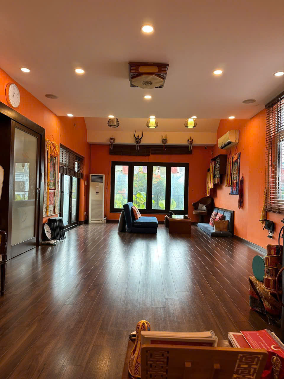 Detached villa for sale Nam Thong 1, Phu My Hung, District 7 built 3 floors with 4 bedrooms opposite the park 198m2 7