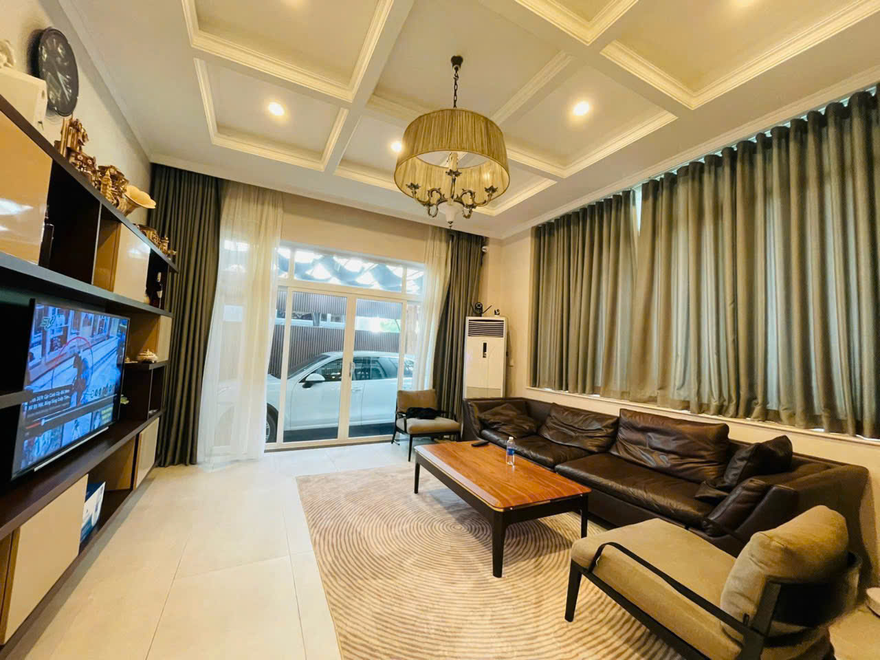 Villa for rent in Nam Vien Phu My Hung, District 7 built 3 floors with 5 rooms design – 273.6m2 3