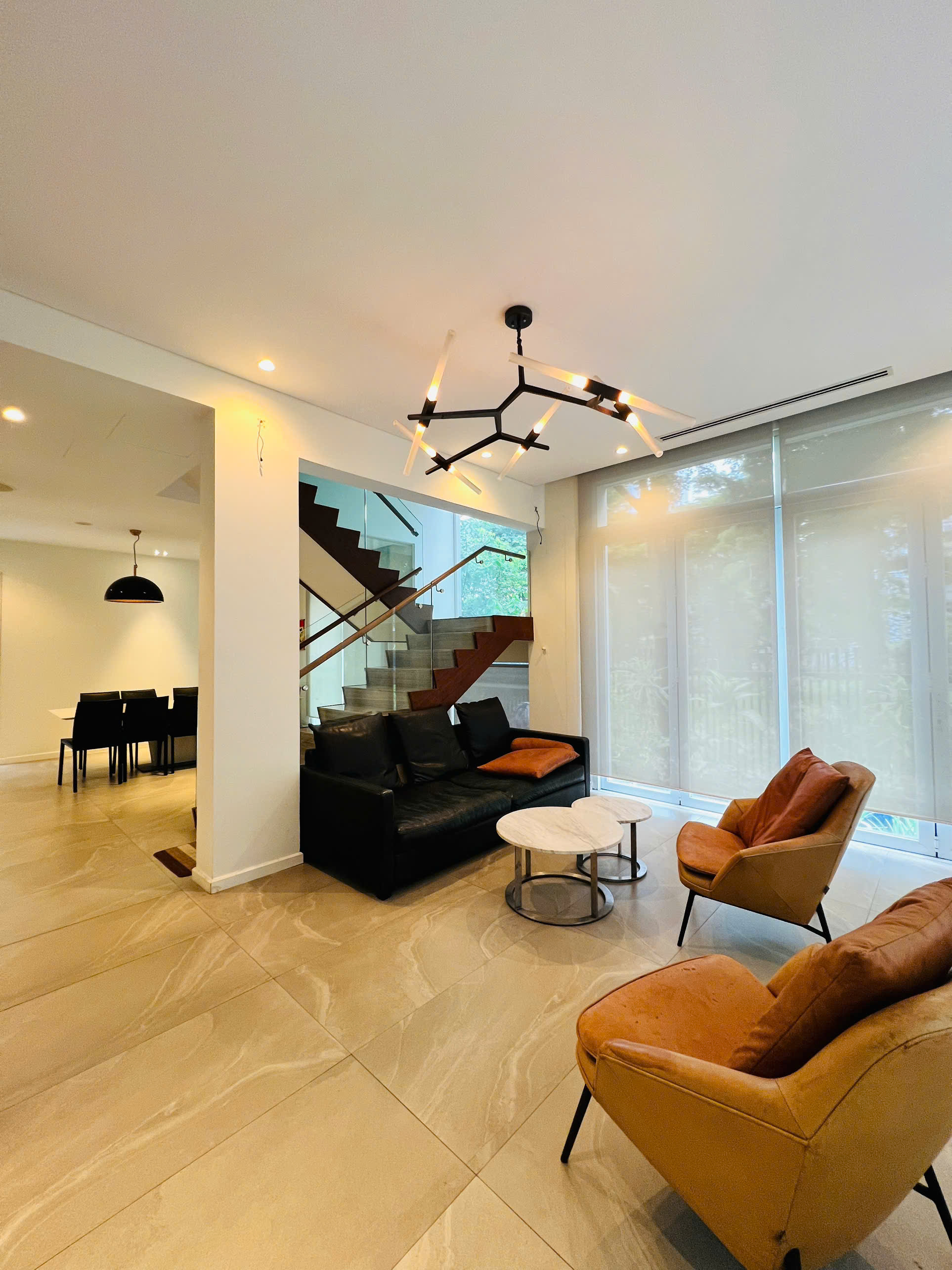 Selling a pair of detached villas My Van Phu My Hung in the corner of the park built 3 floors with 7 bedrooms – 496m2 9