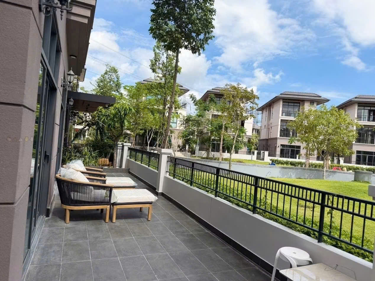 Cho thuê biệt thự GS Metrocity, Nhà Bè xây 3 tầng thiết kế 4 phòng ngủ khu compound – 250m2 2