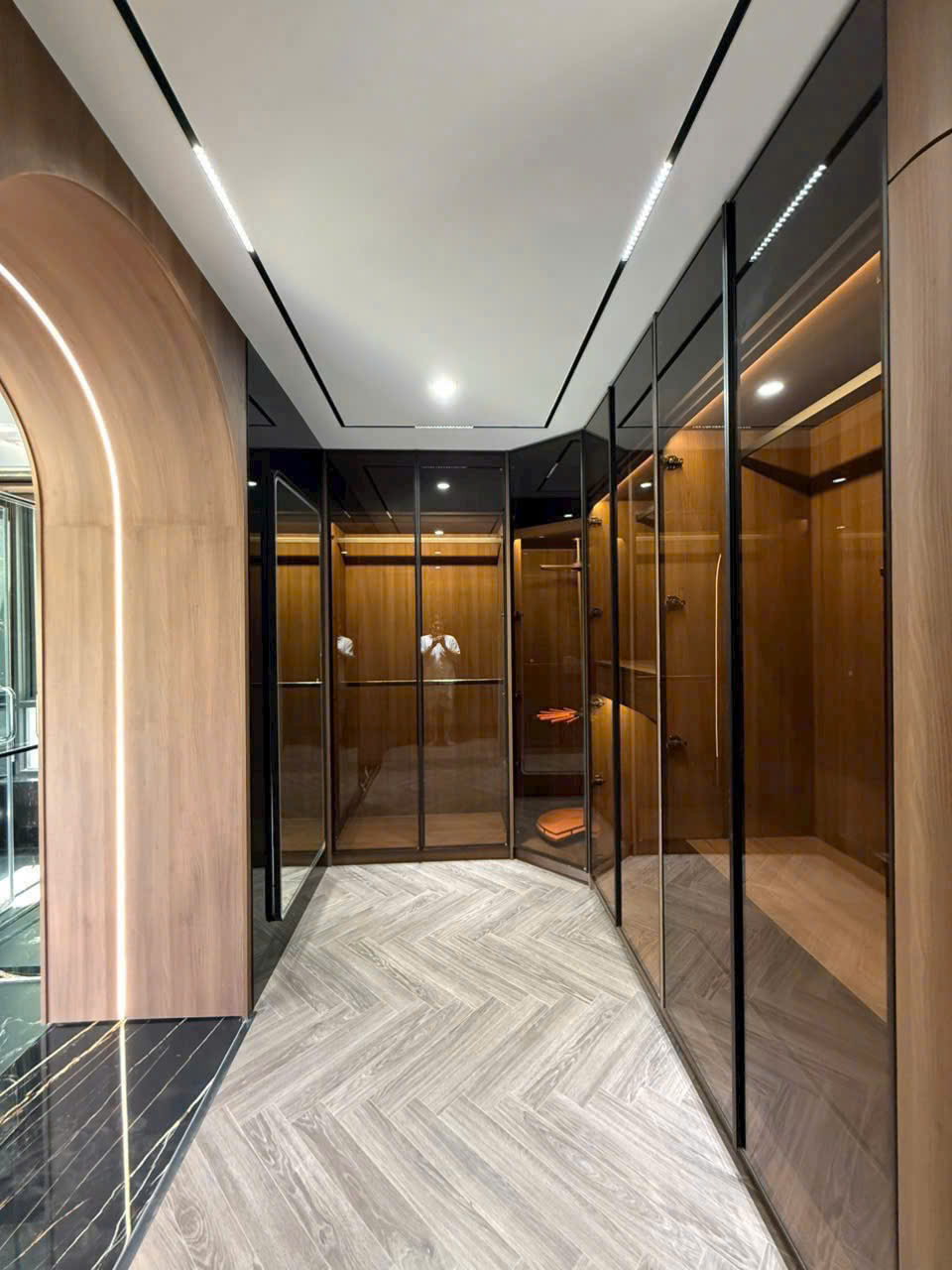 Bán biệt thự KDC Tân Quy Đông, Quận 7 thiết kế 4 phòng ngủ, kế sông mát mẻ quanh năm – 240m2 14