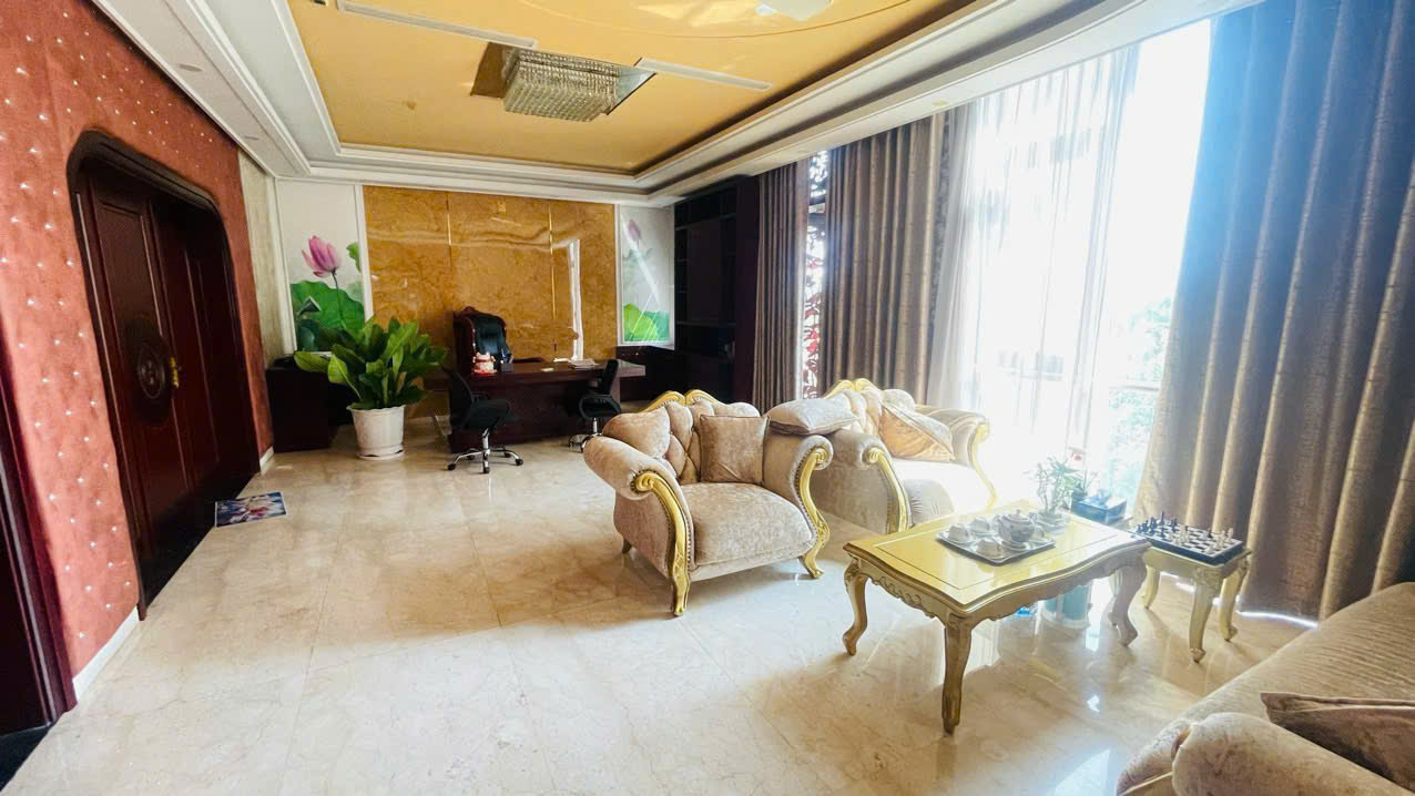 Villas for sale in Kieu Dam Tan Hung Residential Area, District 7 with 4 floors with elevator, penthouse – 300m2 9