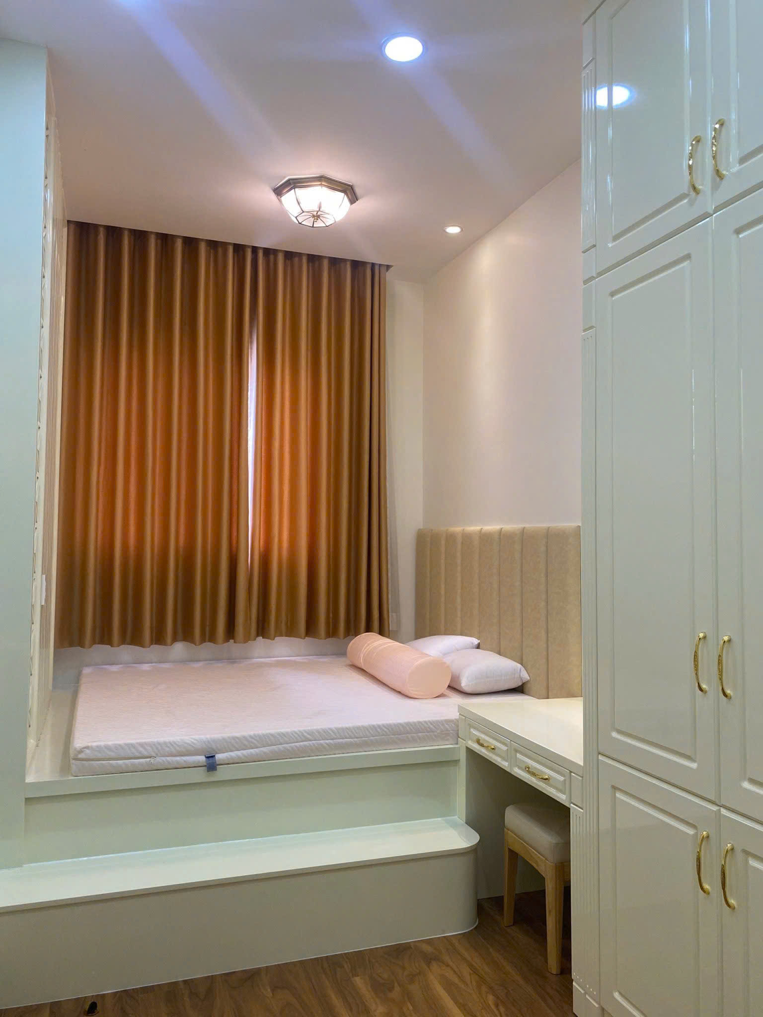 My Phu 3C Phu Townhouse for sale Phu My Hung built 3 floors with 4 bedrooms with 2 facades – 124.25m2 1