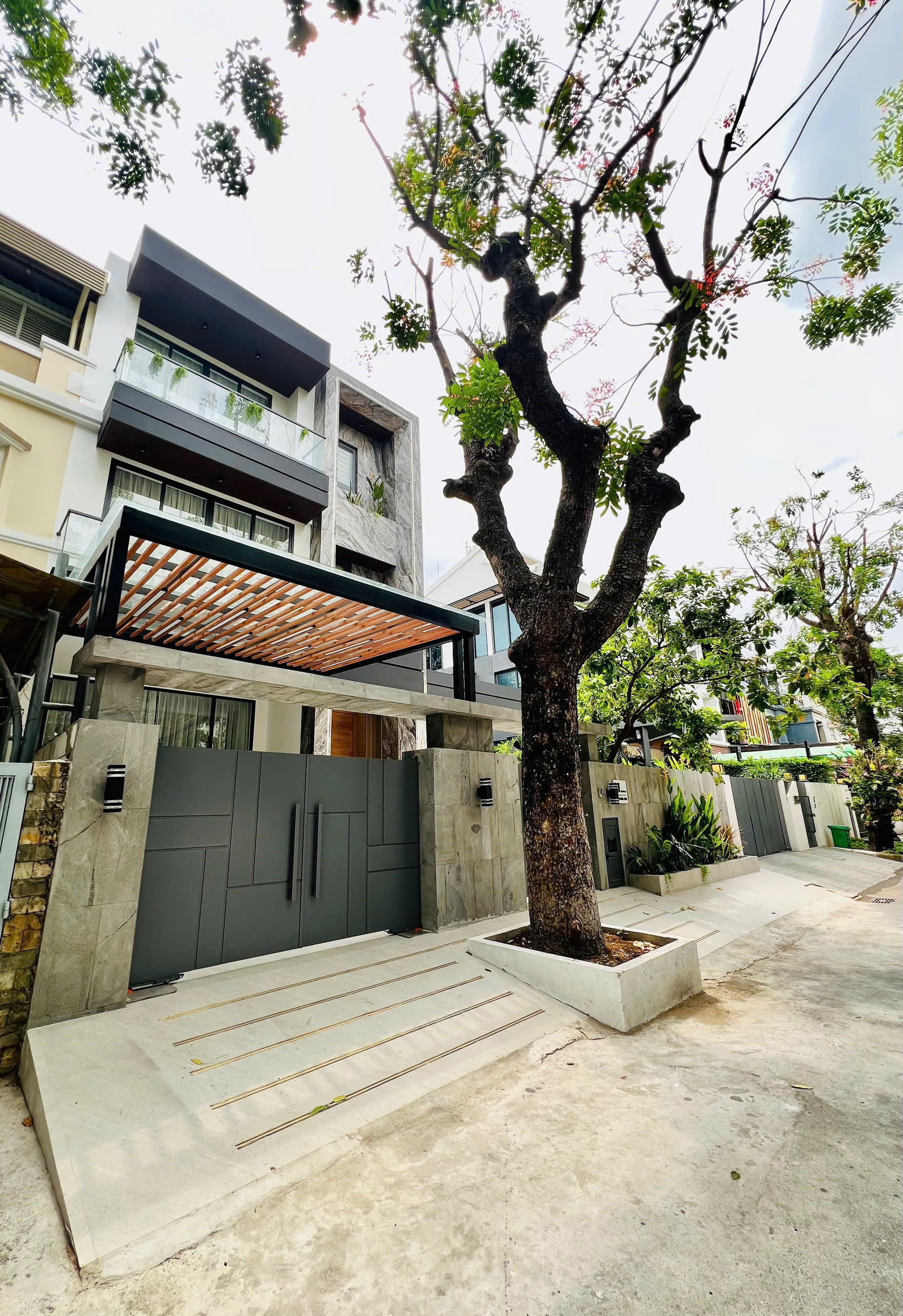 My Giang 1A Phu My Hung villa for sale, District 7 Built 3 floors with 4 bedrooms with elevator facing Southwest – 211.5m2 8