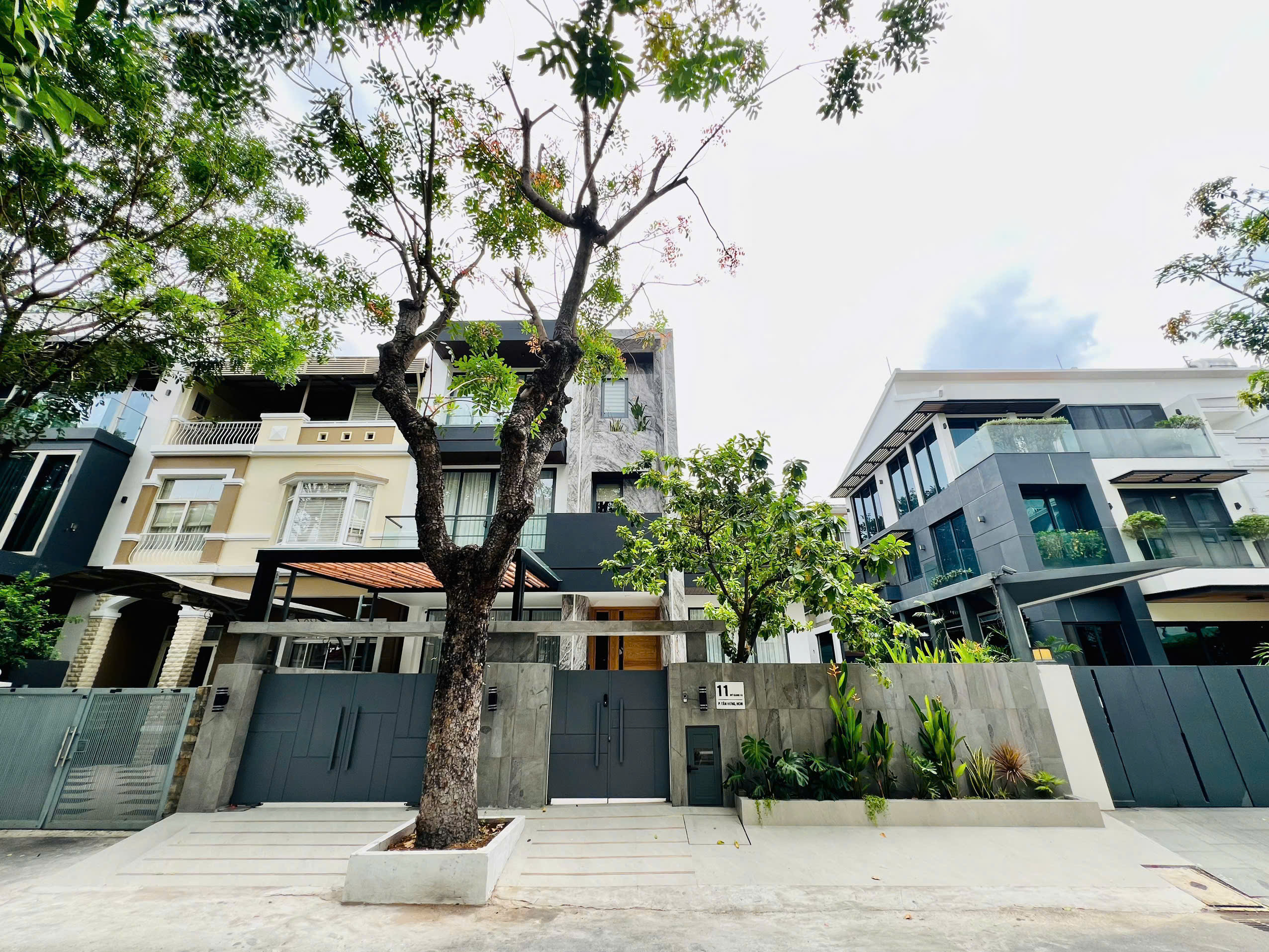 My Giang 1A Phu My Hung villa for sale, District 7 Built 3 floors with 4 bedrooms with elevator facing Southwest – 211.5m2 7