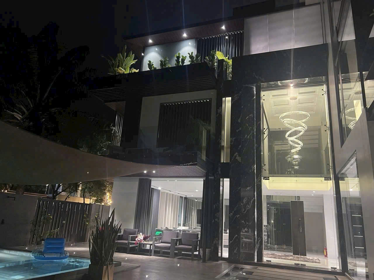 My Gia 1 Phu My Hung villa for rent with 3 floors with 5 bedrooms, elevator, private pool – 326.6m2 3