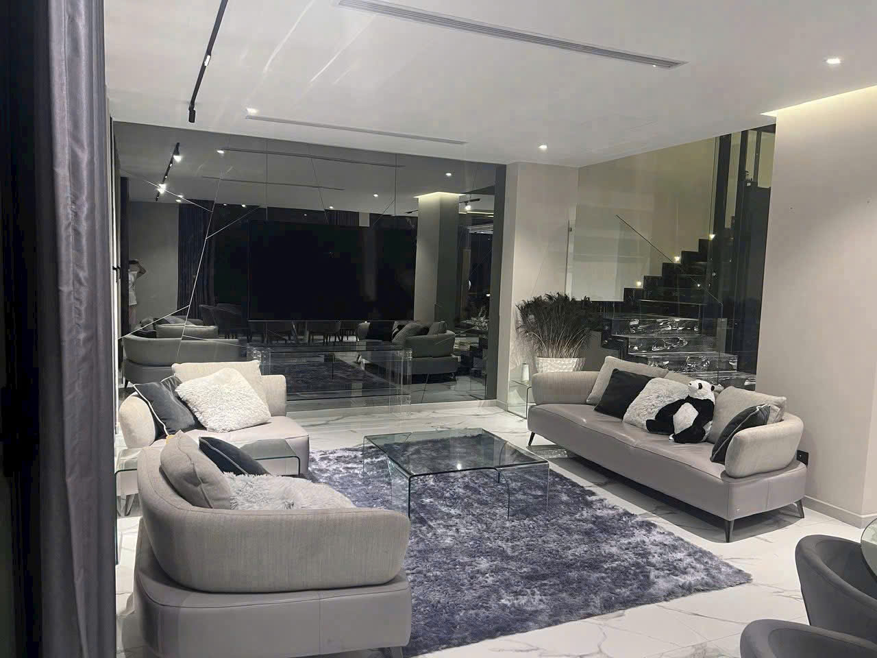 My Gia 1 Phu My Hung villa for rent with 3 floors with 5 bedrooms, elevator, private pool – 326.6m2 2