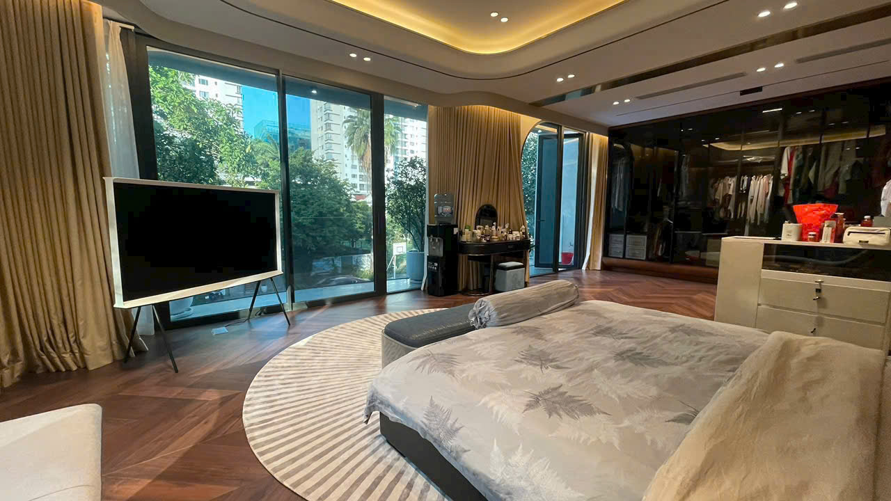 My Phu 1 Phu villa for sale, Phu My Hung, District 7, corner apartment, 2 facades, 3 floors, 4 bedrooms design – 291.5m2 4