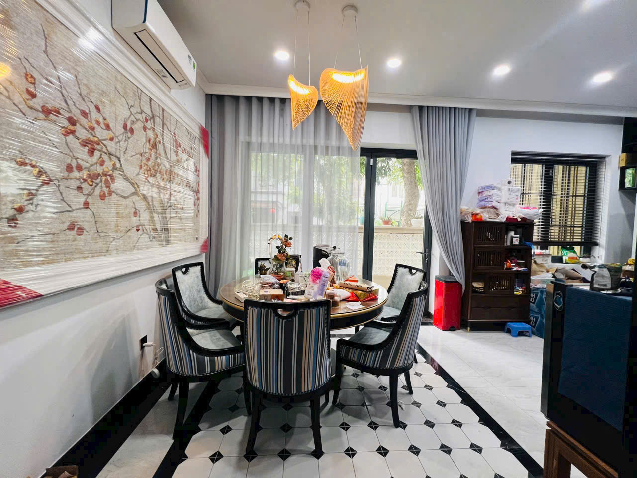 Bán biệt thự Mỹ Thái 1A Phú Mỹ Hưng, Quận 7 xây 3 tầng có 3 phòng ngủ 2 mặt tiền trước sau – 126m2 5