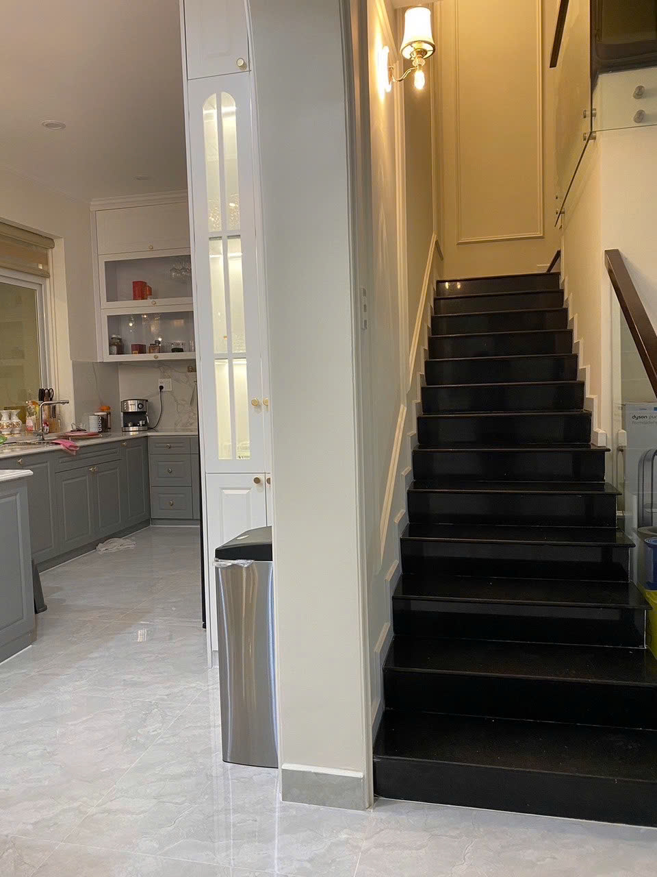 My Thai villa for rent 1C Phu My Hung, District 7 built 3 floors with 4 bedrooms in the Northeast direction – 126m2 3