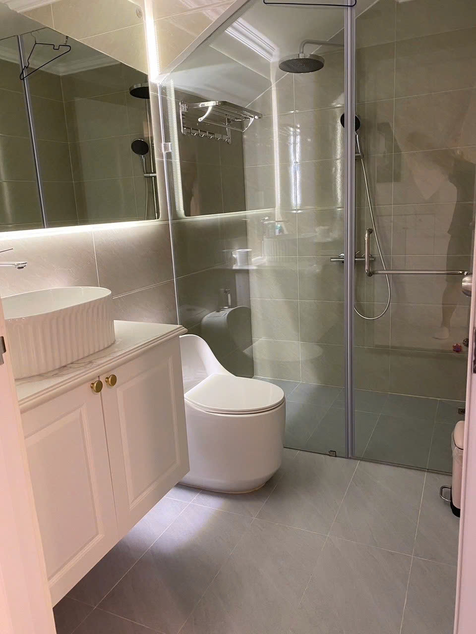 My Thai villa for rent 1C Phu My Hung, District 7 built 3 floors with 4 bedrooms in the Northeast direction – 126m2 2