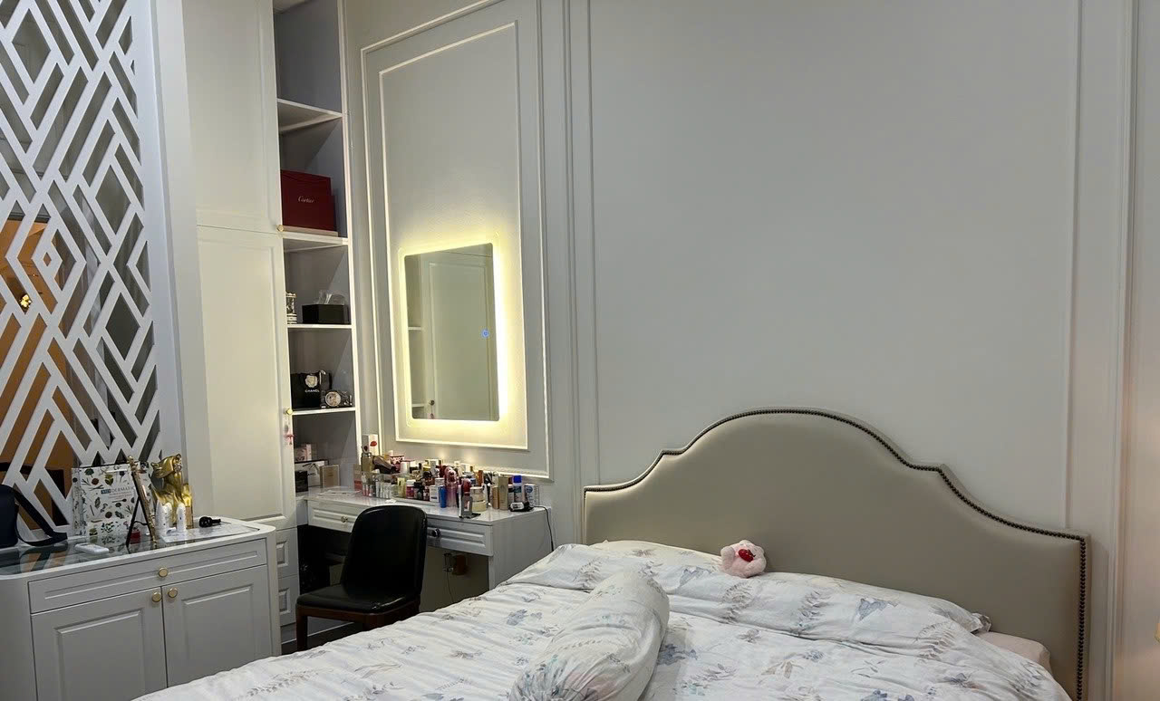 My Thai villa for rent 1C Phu My Hung, District 7 built 3 floors with 4 bedrooms in the Northeast direction – 126m2 8