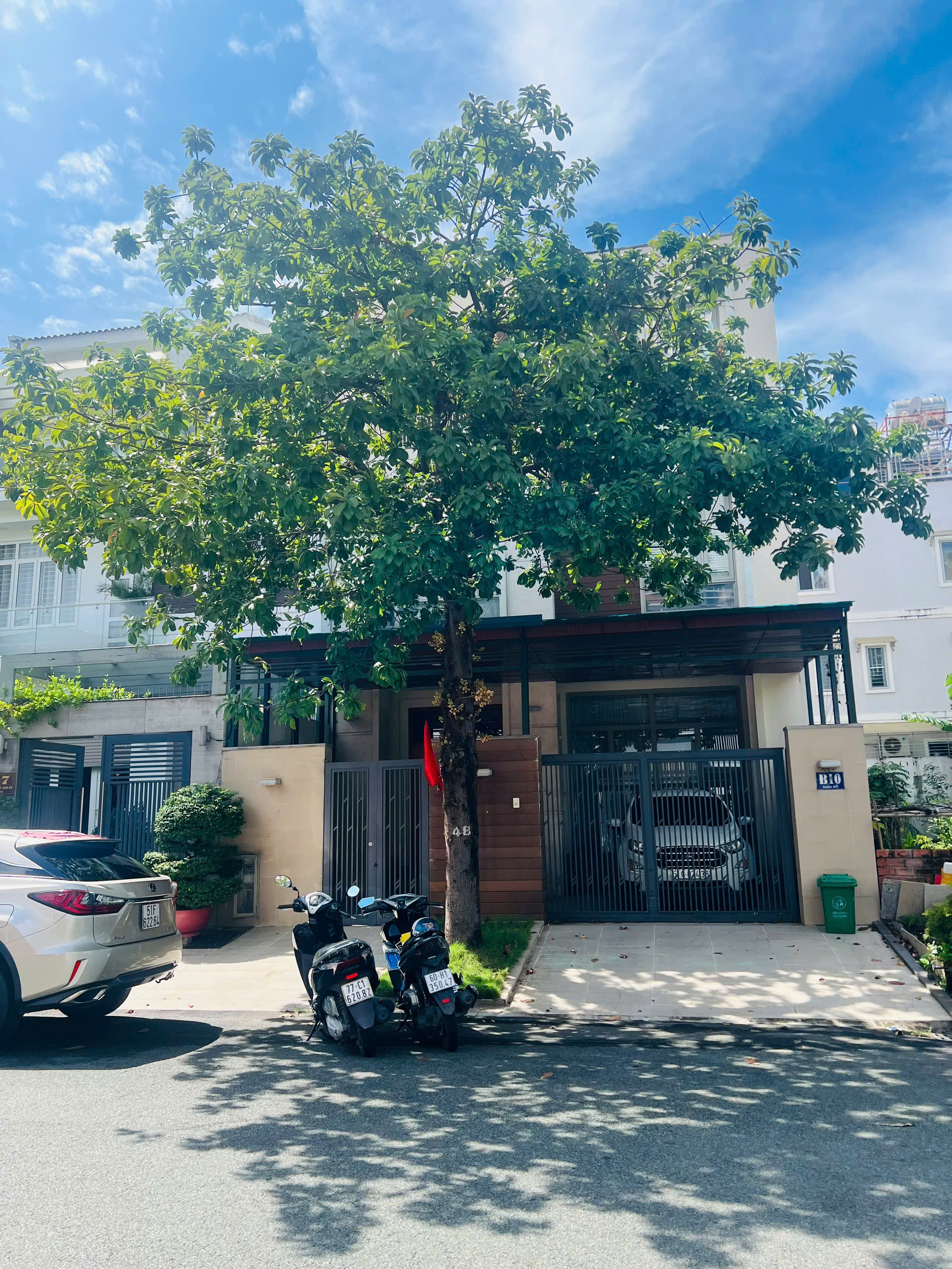 Bán biệt thự Nam Đô Phú Mỹ Hưng, Quận 7 xây 3 tầng + áp mái hướng Tây Bắc – 137.6m2 5