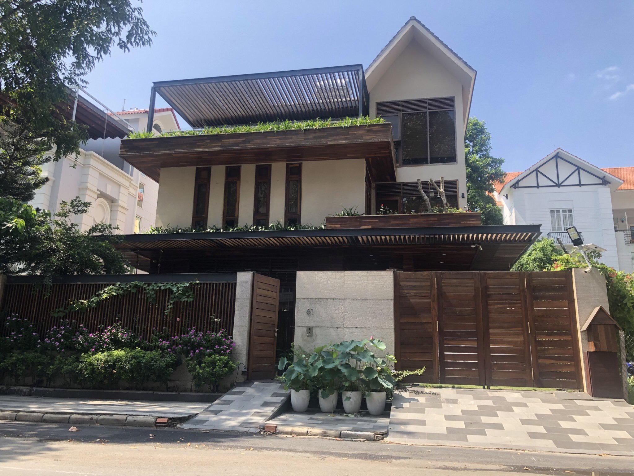 Villa for rent  Nam Thien in Phu My Hung, District 7 12