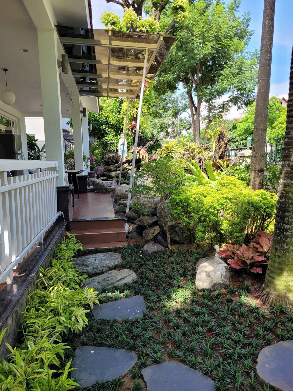 Villa for rent in Phu Gia Phu My Hung, District 7 with 3 bedrooms, garden, high-class furniture – 317m2 6