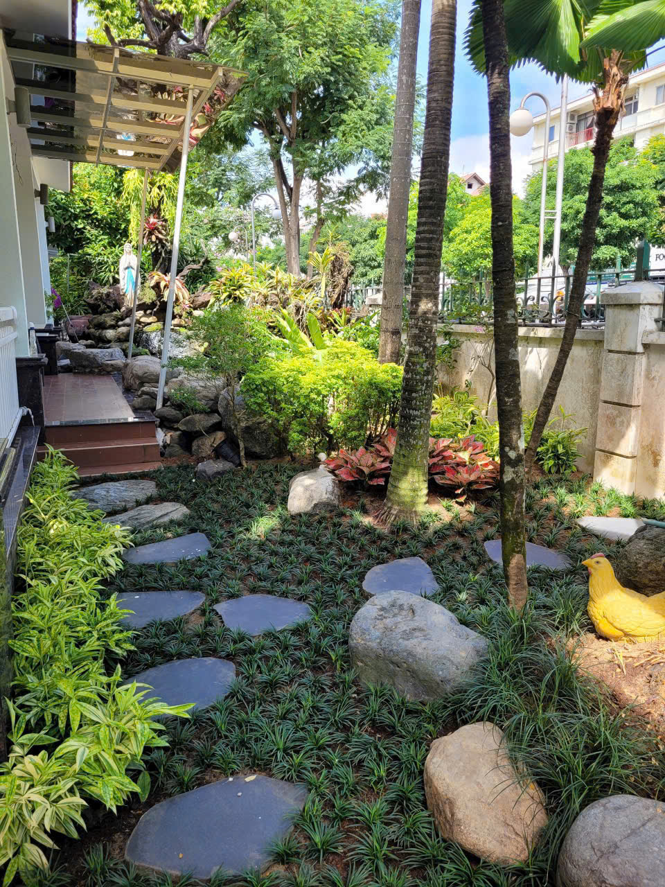 Villa for rent in Phu Gia Phu My Hung, District 7 with 3 bedrooms, garden, high-class furniture – 317m2 1