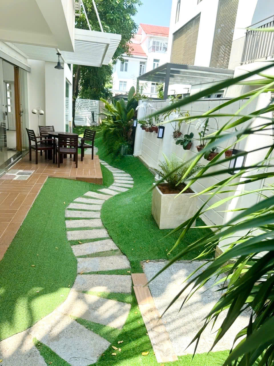 Phu My Van Phat Hung villa for sale, District 7 built 4 floors with 5 bedrooms facing West – 220.5m2 3
