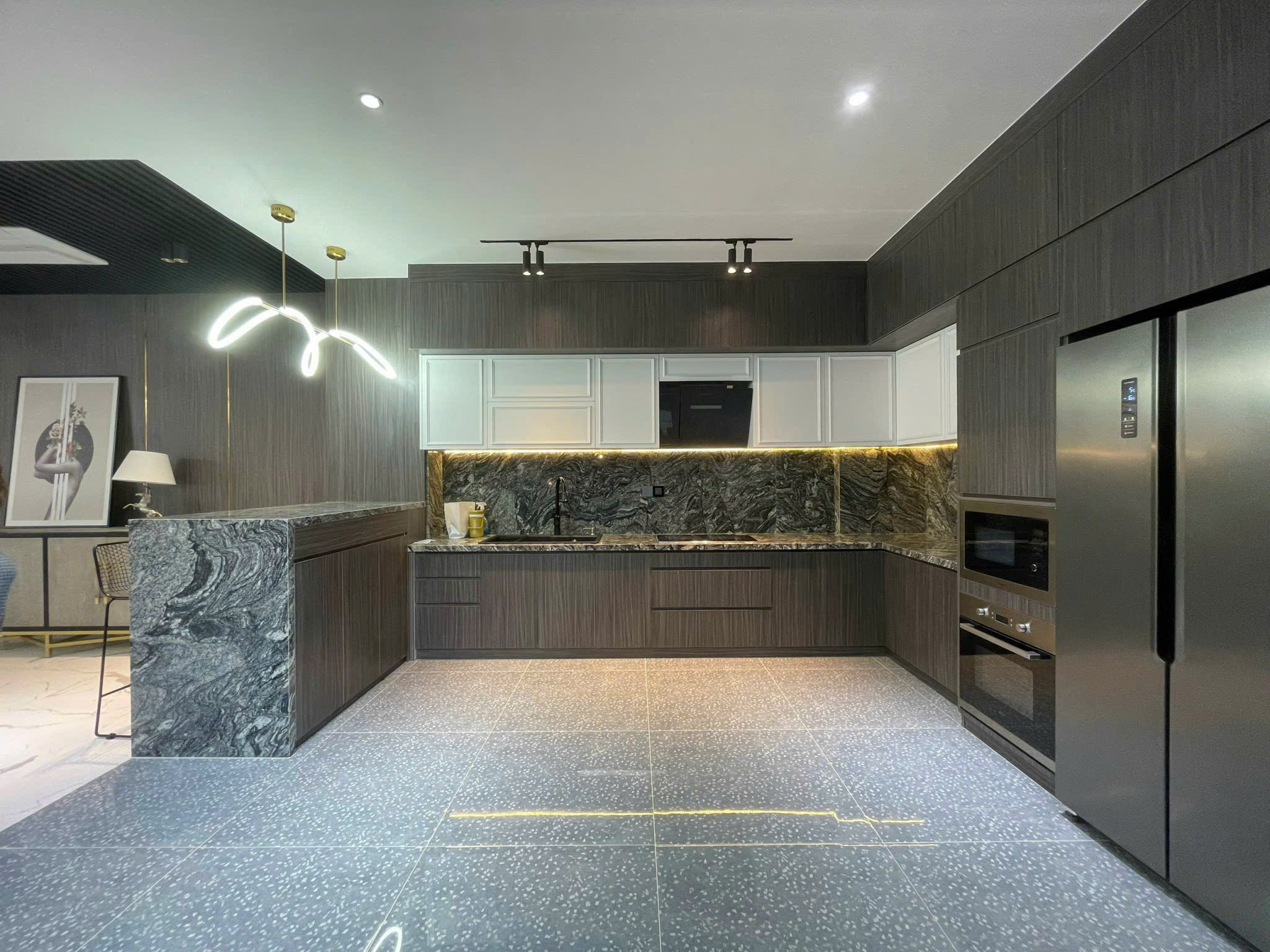 Duplex villa for rent at 110 My Hung, Phu My Hung built 3 floors with a large garden with furniture – 157.7m2 10