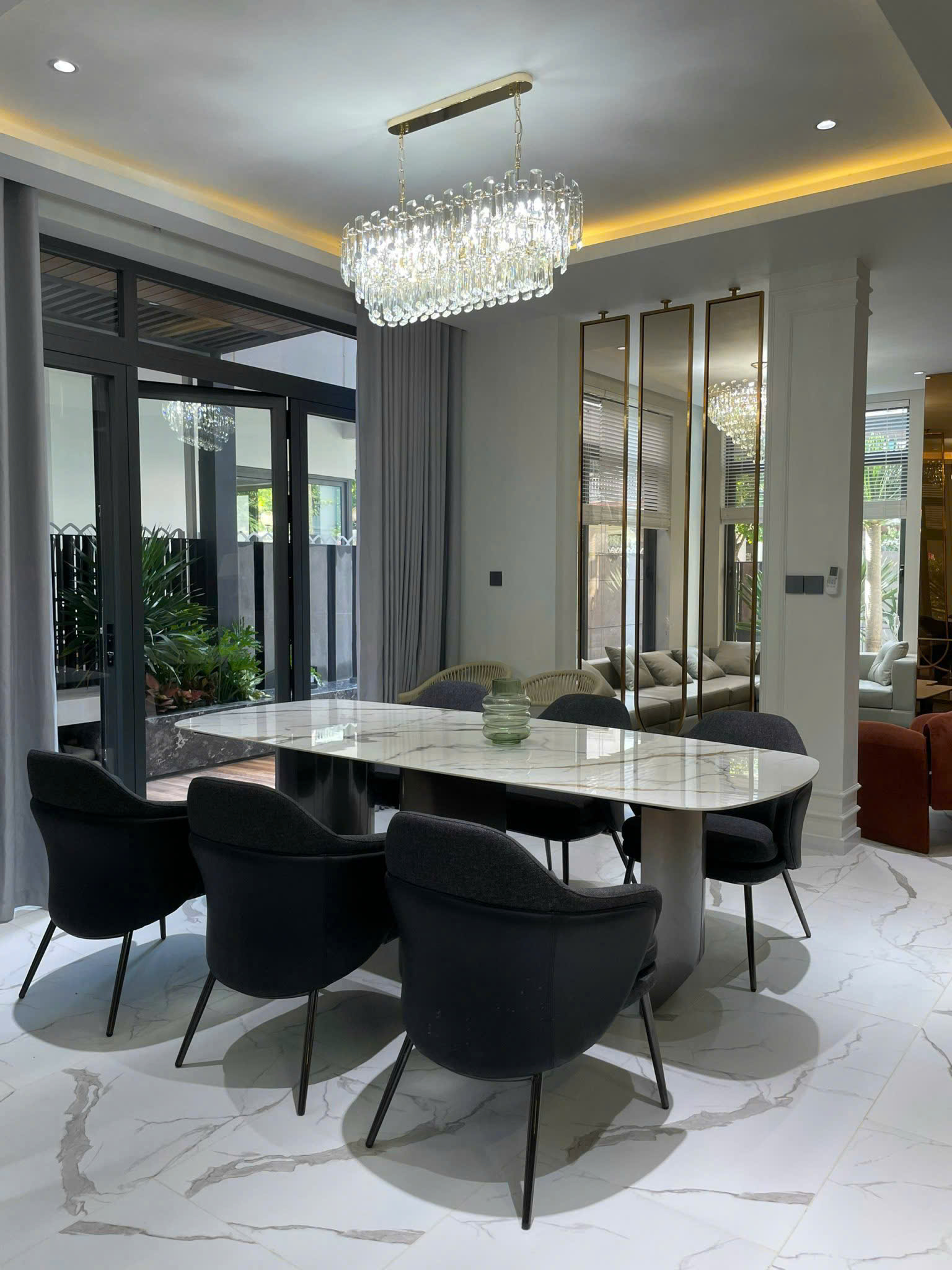 Duplex villa for rent at 110 My Hung, Phu My Hung built 3 floors with a large garden with furniture – 157.7m2 8