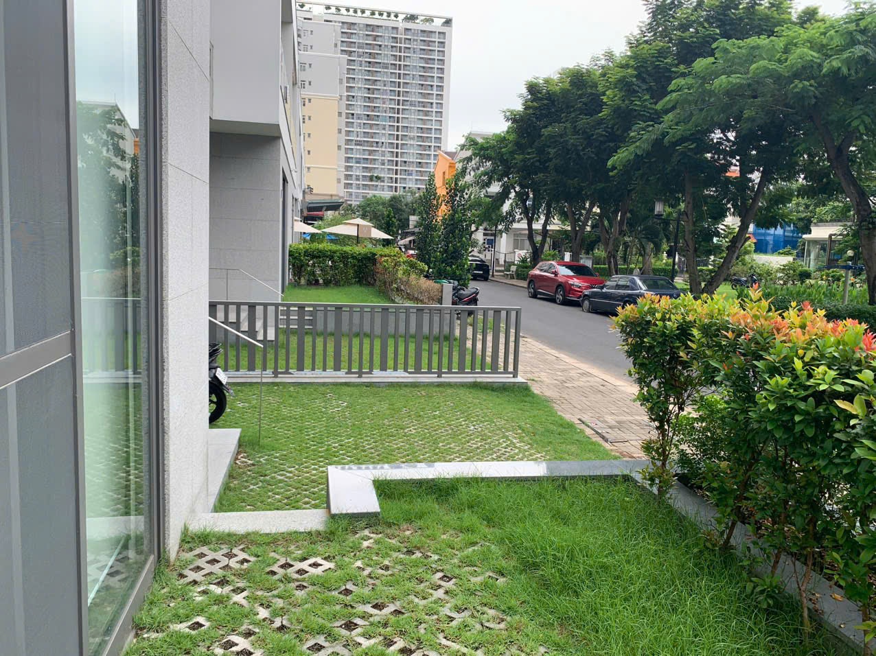 Ground house for sale Ascentia Phu My Hung, District 7 with a 2-storey park view 1
