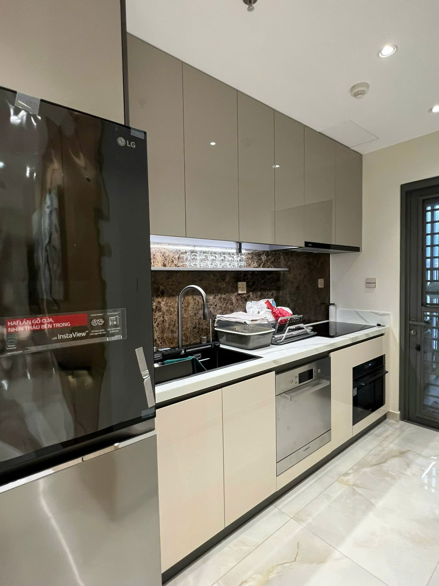 Ascentia Phu My Hung apartment for sale, District 7 has 3 bedrooms, car parking lot, villa view to the Northeast 1