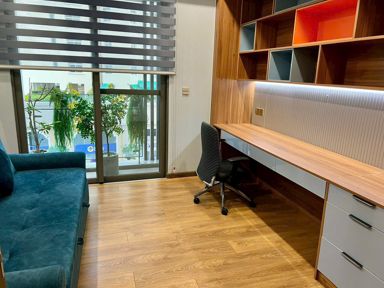 Ascentia Phu My Hung apartment for sale, District 7, corner apartment with 3 facades, 6 bedrooms, 2 designated cars 6
