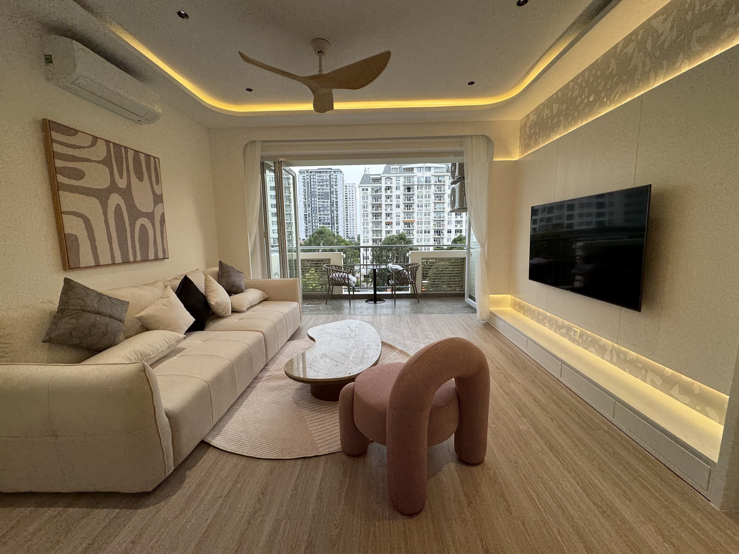 Apartment for sale at Canh Vien 1 Phu My Hung, District 7, beautiful house with 3 bedrooms, high-class furniture 10
