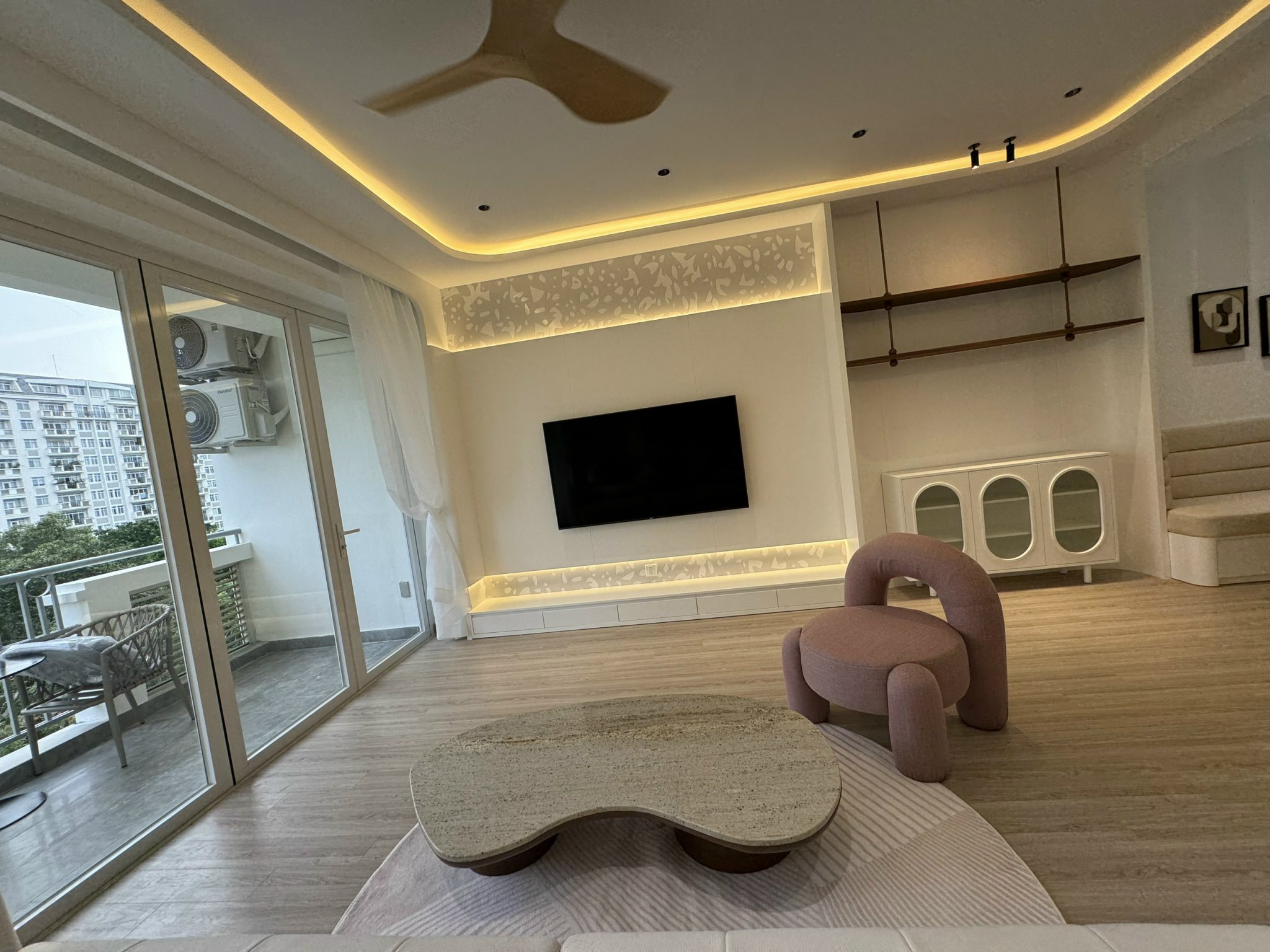 Apartment for sale at Canh Vien 1 Phu My Hung, District 7, beautiful house with 3 bedrooms, high-class furniture 1