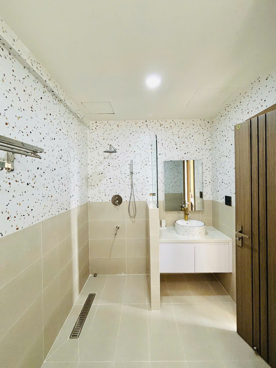 Apartment for sale or rent at Canh Vien 3 Phu My Hung, District 7, new house with 3 bedrooms, car parking box – 117m2 4