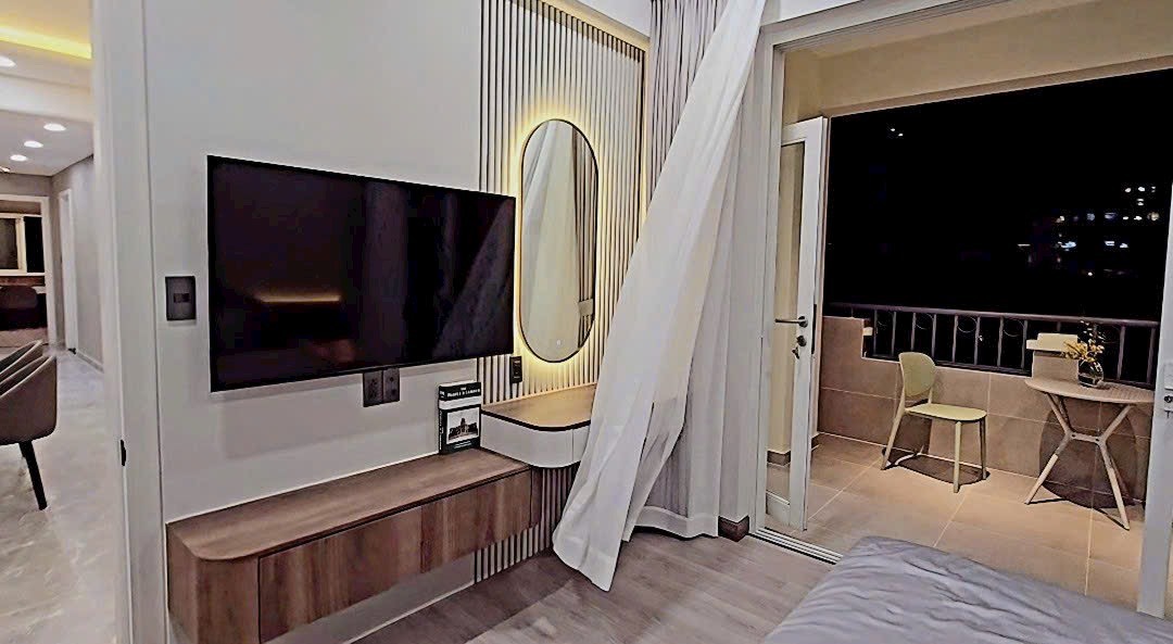 Canh Vien Phu My Hung apartment for rent, District 7 has 3 bedrooms, open kitchen, large balcony 3
