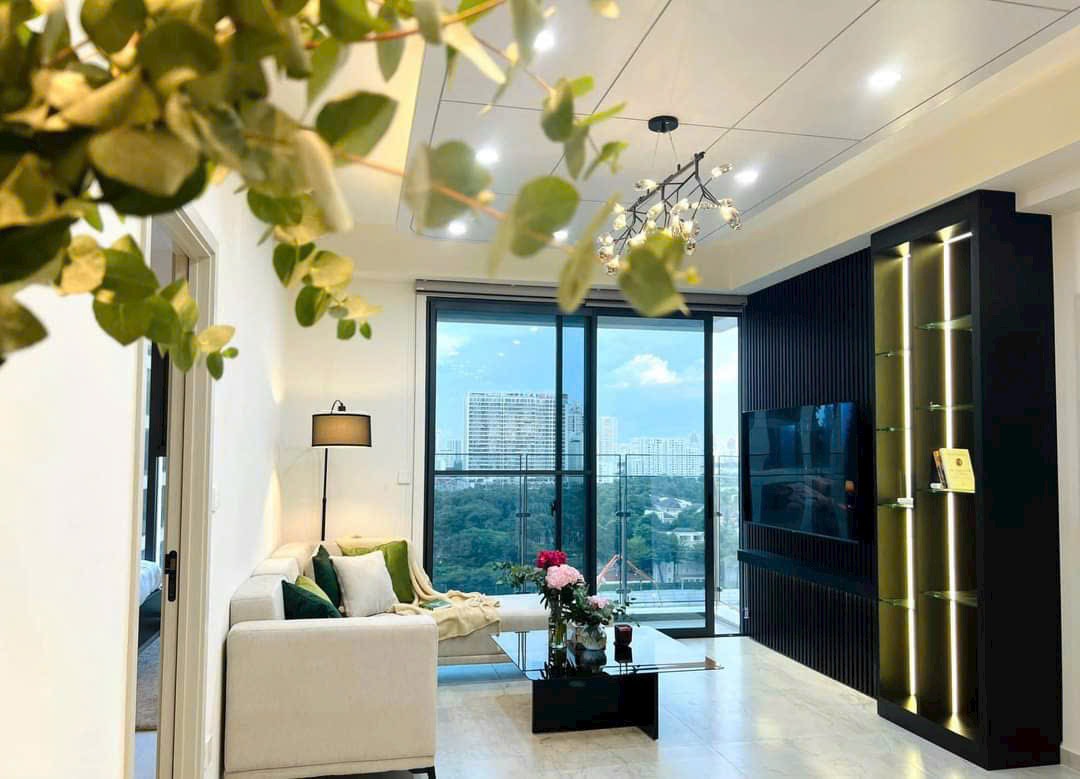 Luxury apartment for sale Cardinal Court Phu My Hung, District 7, beautiful house at a good price with 2 bedrooms with pool view 5