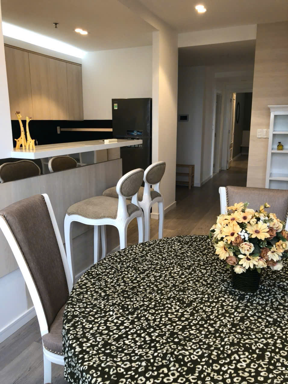  Green Valley apartment for sale in Phu My Hung, District 7, corner apartment with 3 bedrooms with pool view 1