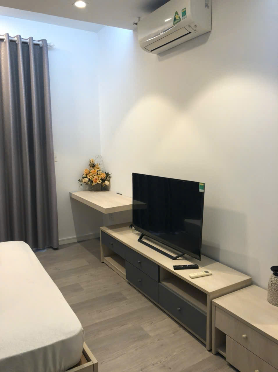  Green Valley apartment for sale in Phu My Hung, District 7, corner apartment with 3 bedrooms with pool view 8