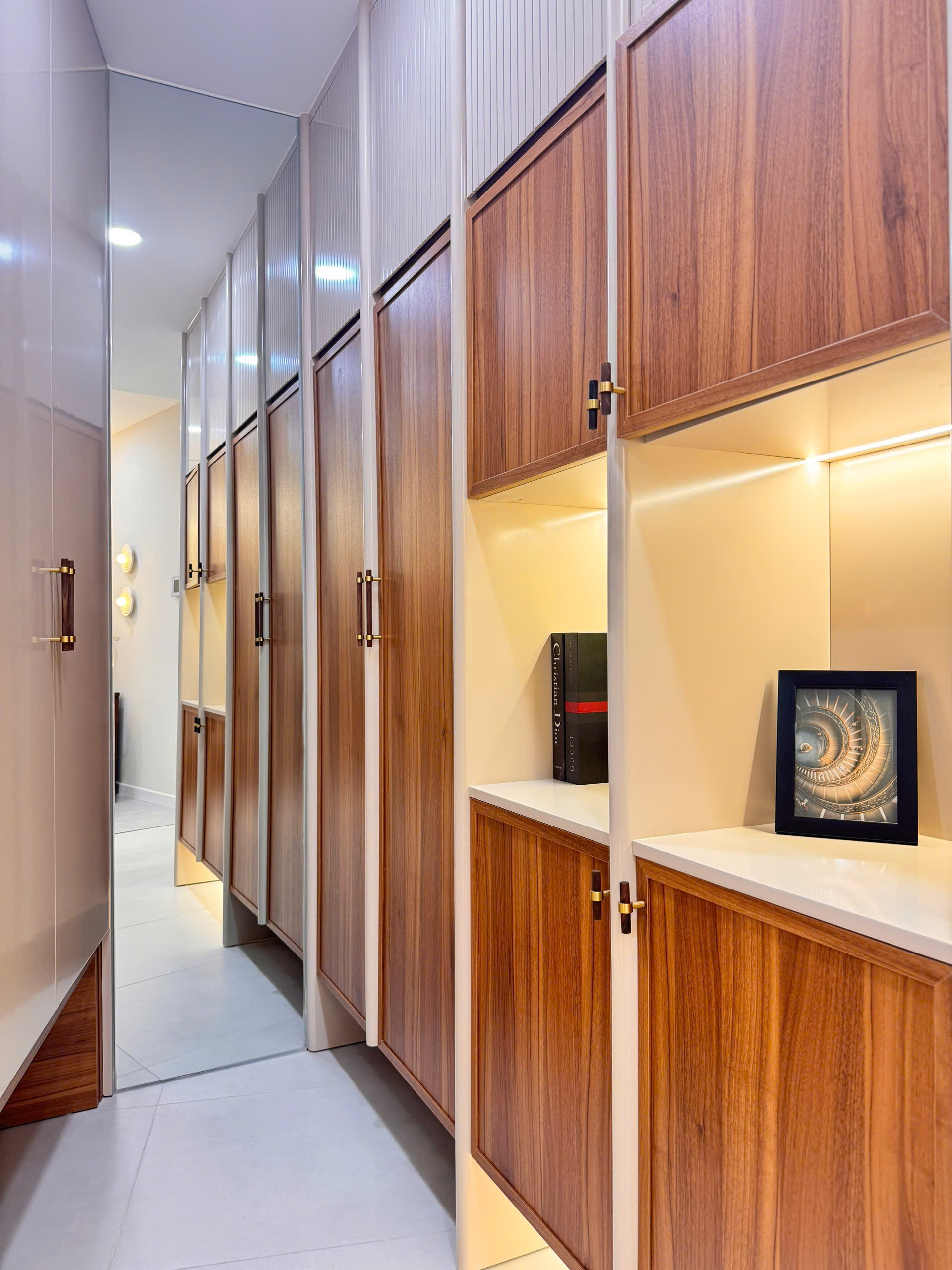 Luxury apartment for sale in Green Valley Phu My Hung, District 7, corner apartment with 2 bedrooms with park view – 96m2 4