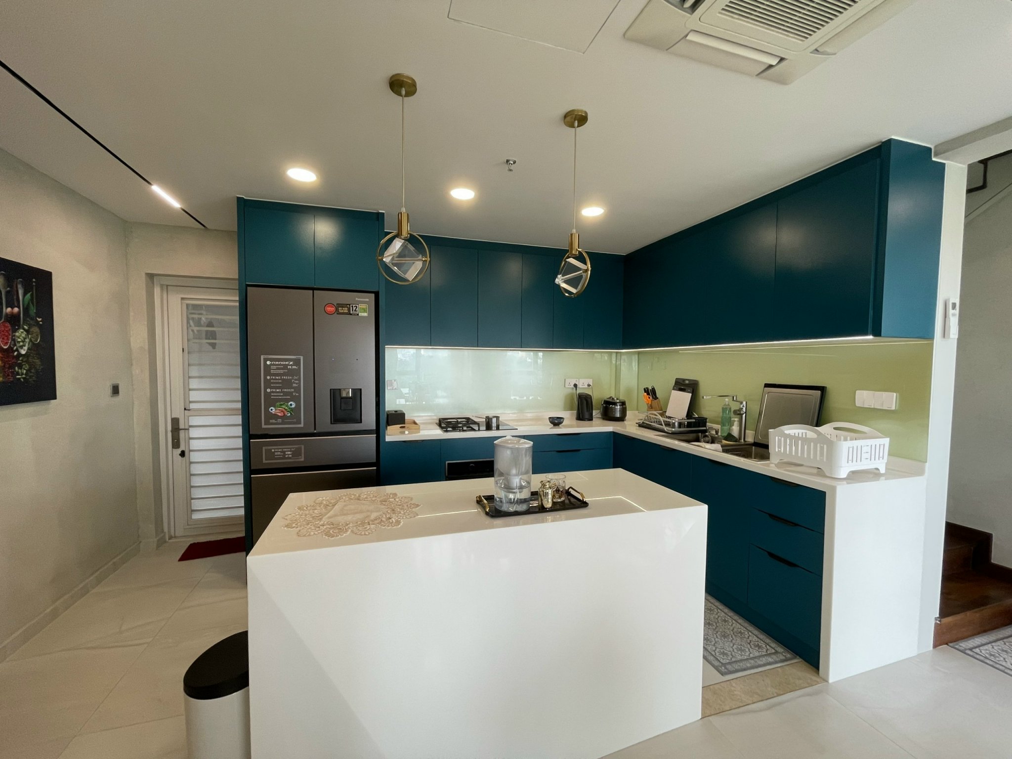 Happy Valley Premier Phu My Hung luxury apartment for sale, District 7 with 3 bedrooms, 2 cars, duplex apartment 2