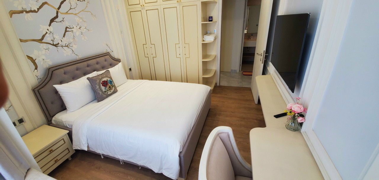 M8 Midtown Phu My Hung luxury apartment for rent, District 7 has 3 bedrooms 1