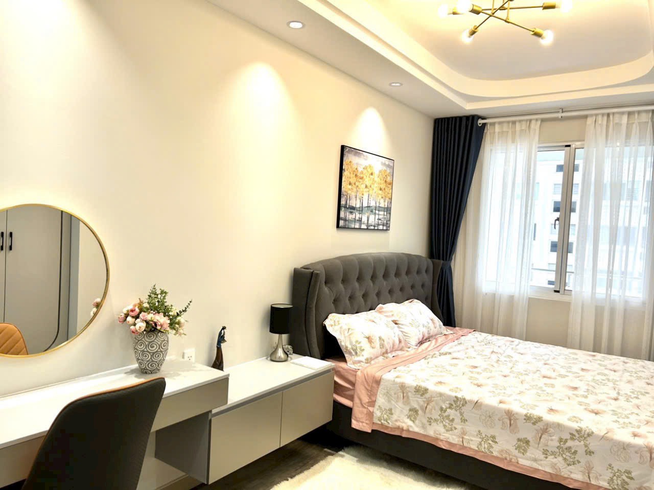 Luxury apartment for sale in My Khang, Phu My Hung, District 7 with 3 bedrooms with pool view 10