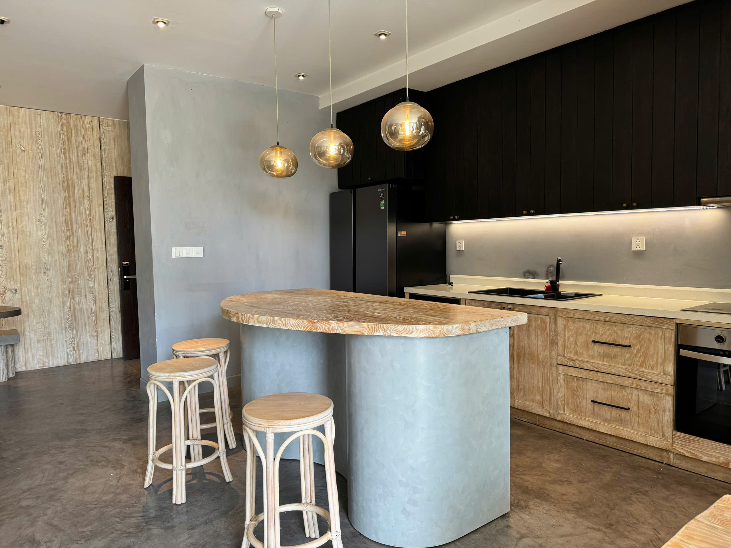 Riverpark Premier Phu My Hung luxury apartment for sale, District 7 with 3 bedrooms with pool view – 133m2