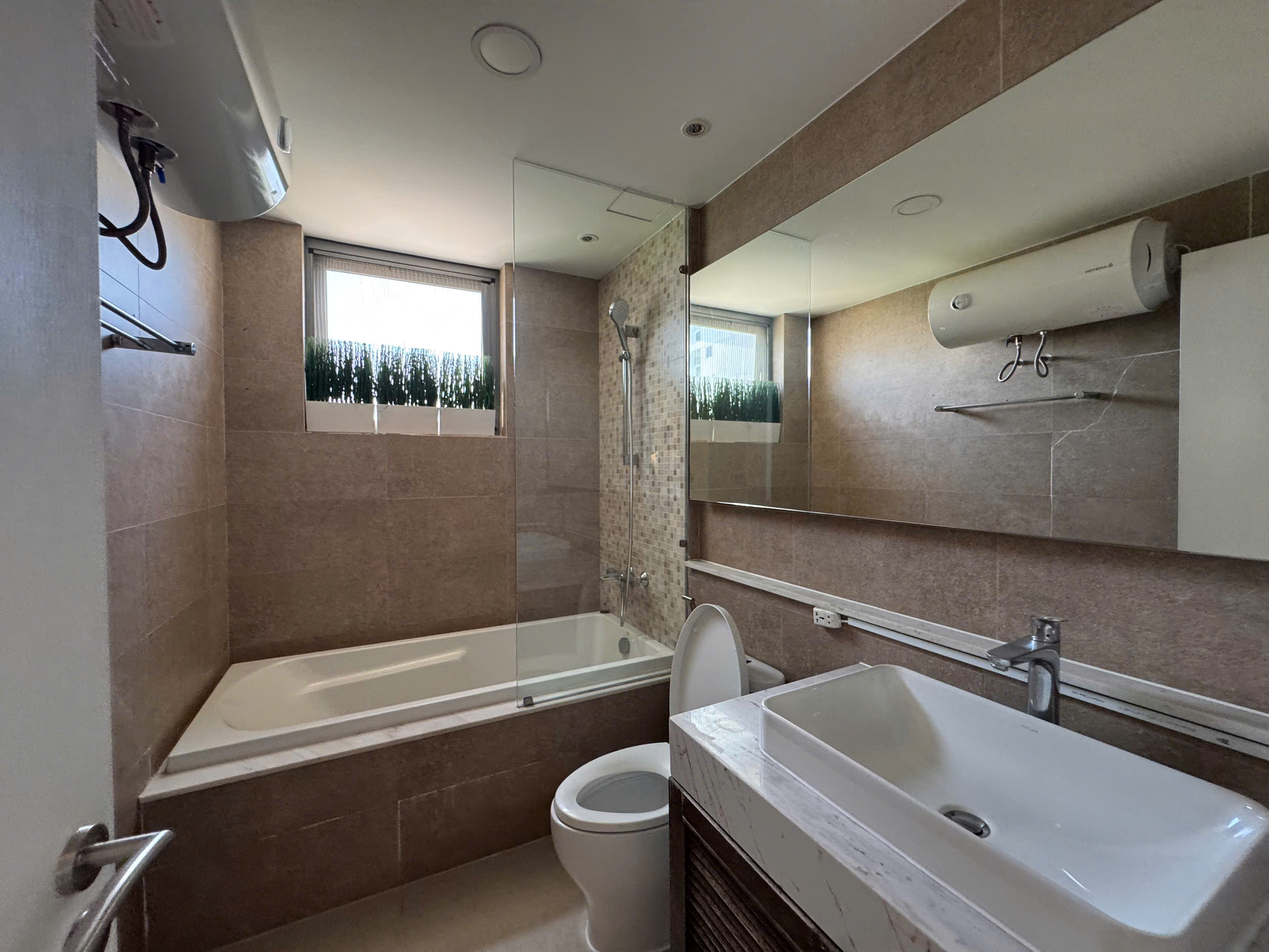 Riverpark Premier Phu My Hung luxury apartment for sale, District 7 with 3 bedrooms with pool view – 133m2 8