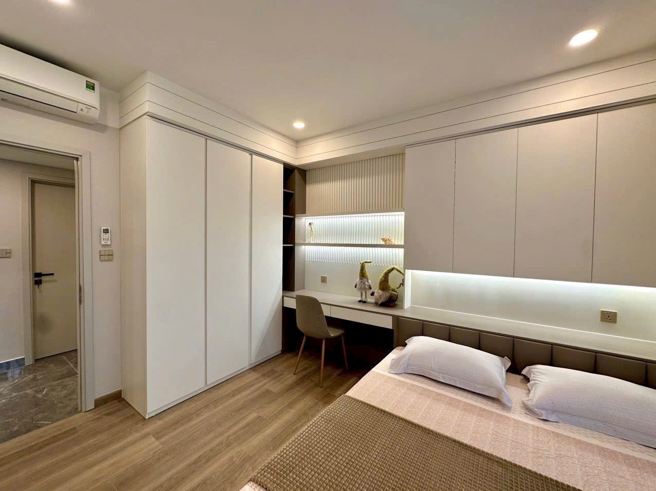 Riverpark Residence Phu My Hung luxury apartment for sale, District 7 with 3 bedrooms with river view 2
