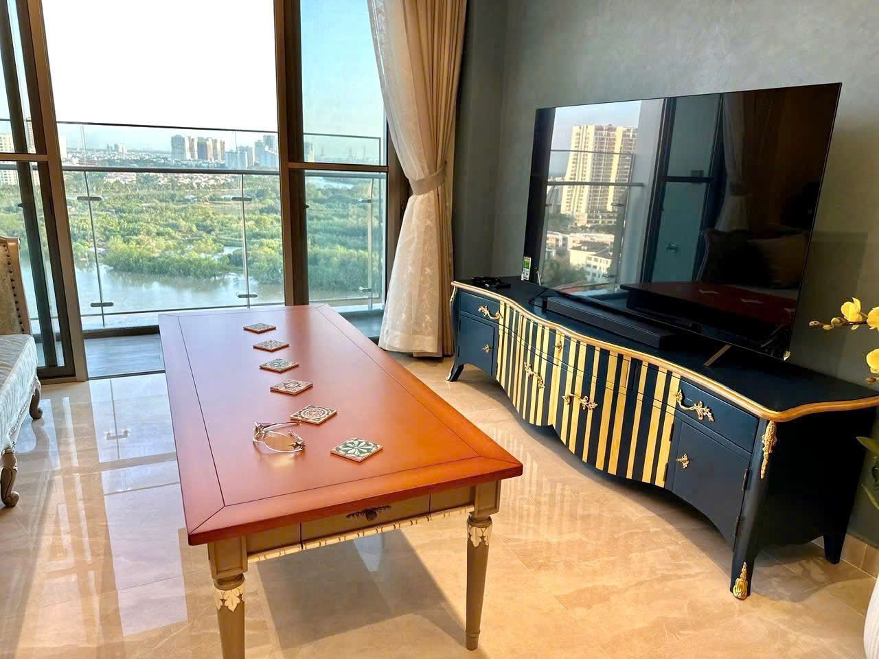 Luxury apartment for rent The Horizon Phu My Hung, District 7, corner apartment with 3 bedrooms, river view 8